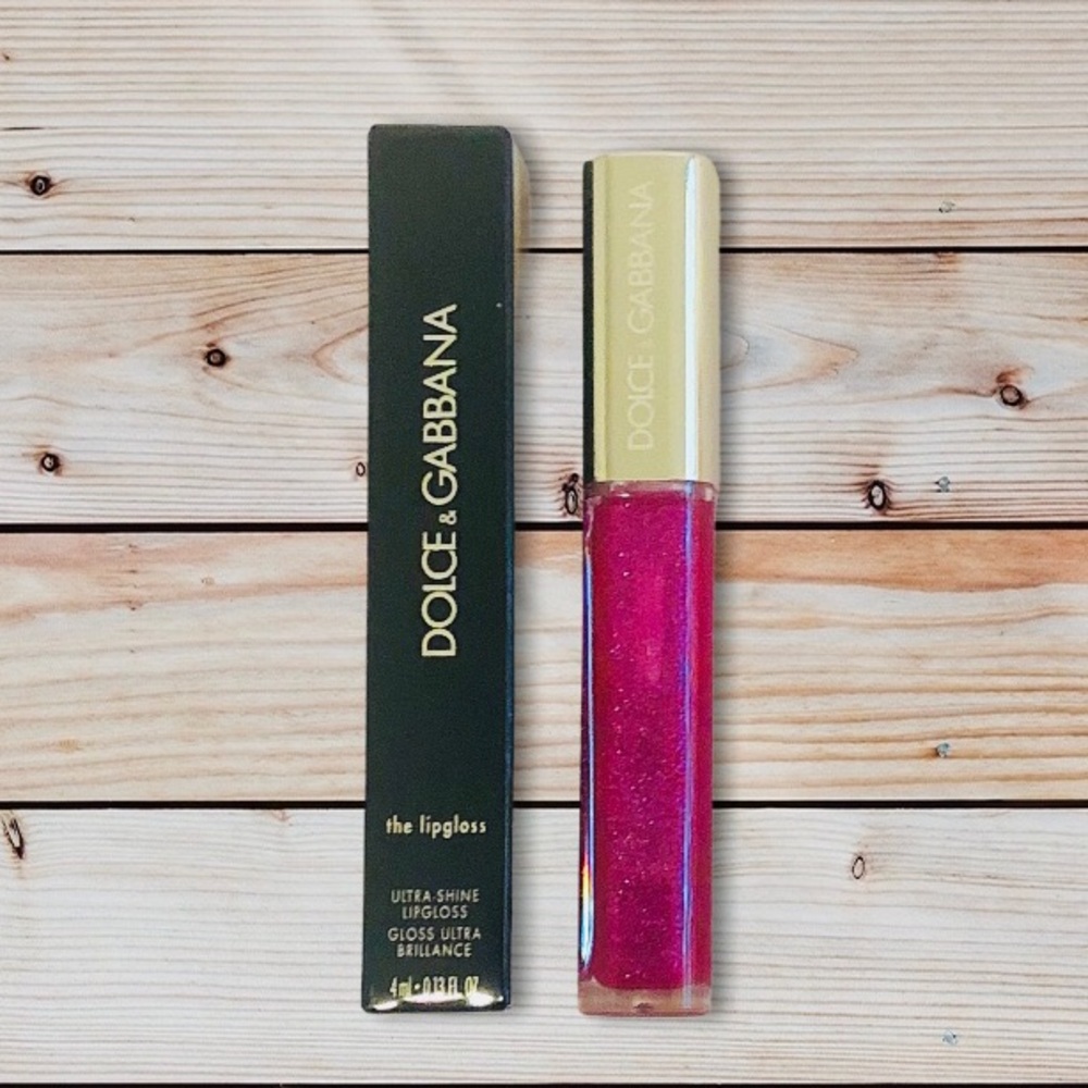 💄Dolce and Gabbana lipgloss in Charm 140